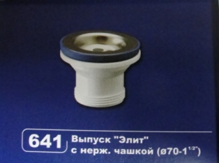 4 437